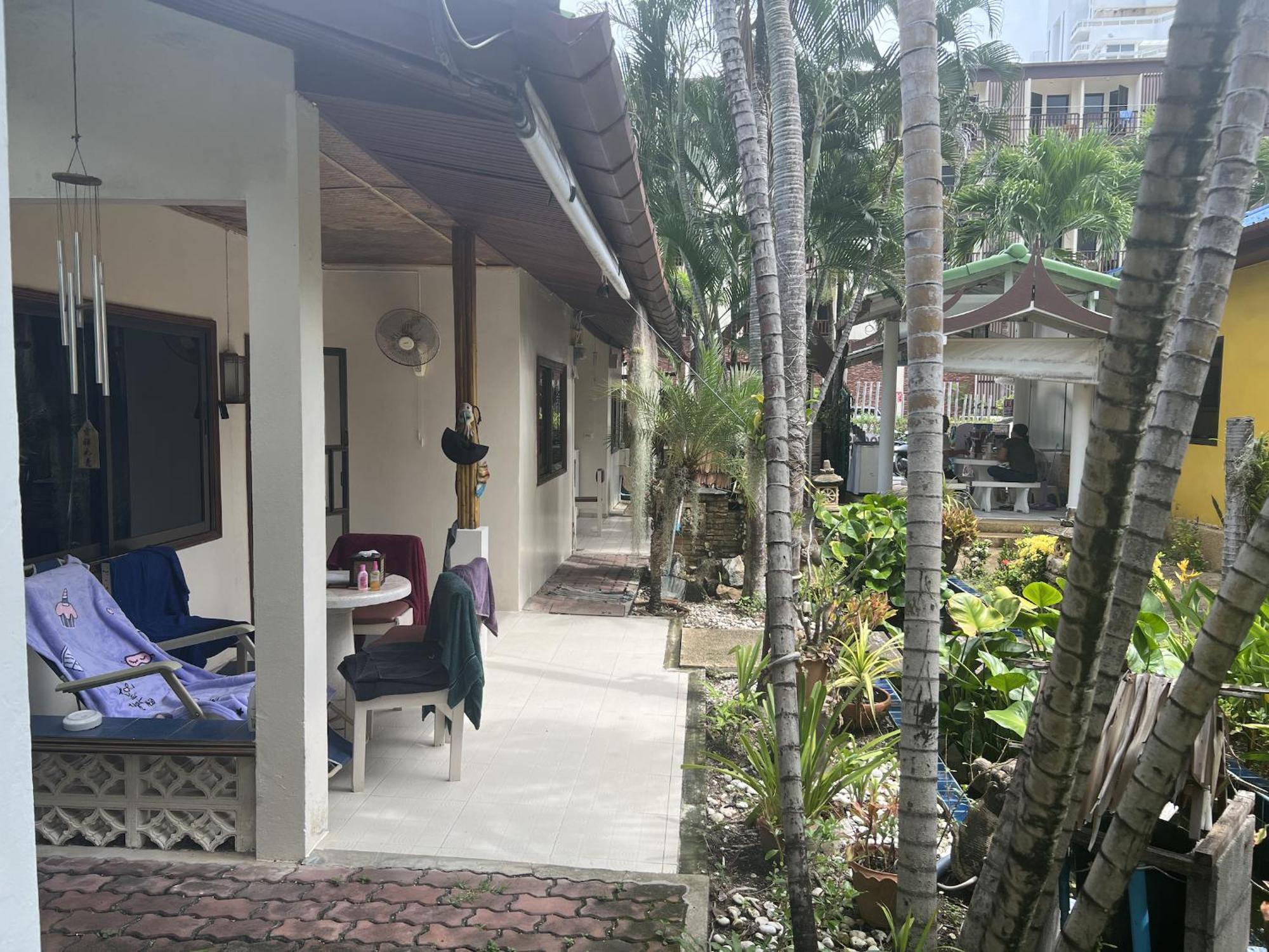 Baan Orchid Guesthouse パトン エクステリア 写真